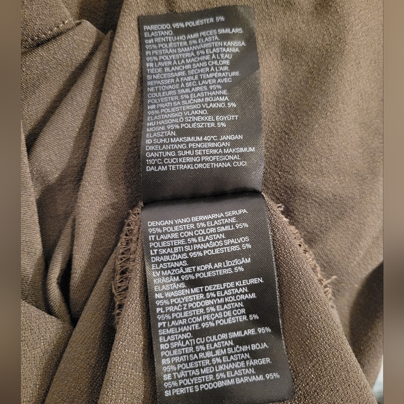 H&M Boat Neck Style Dress Shirt, Womens Size Small - Picture 5 of 5